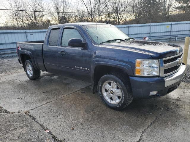 2GCEK19J881242973 - 2008 CHEVROLET SILVERADO K1500 BLUE photo 4