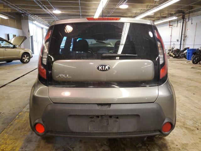 KNDJN2A28G7262299 - 2016 KIA SOUL TAN photo 6