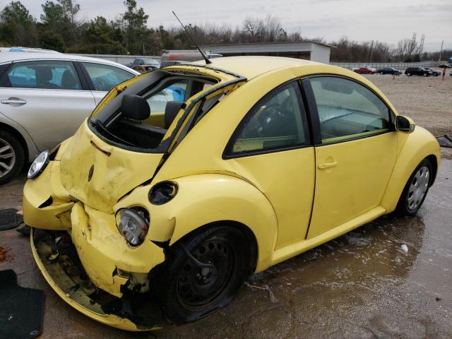 3VWPG3AG6AM012530 - 2010 VOLKSWAGEN NEW BEETLE YELLOW photo 3