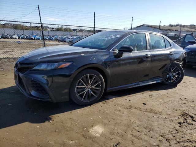 4T1G11AKXPU838925 - 2023 TOYOTA CAMRY SE NIGHT SHADE BLACK photo 1