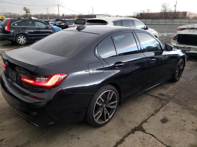 3MW5U9J05M8B54015 - 2021 BMW M340XI BLACK photo 3