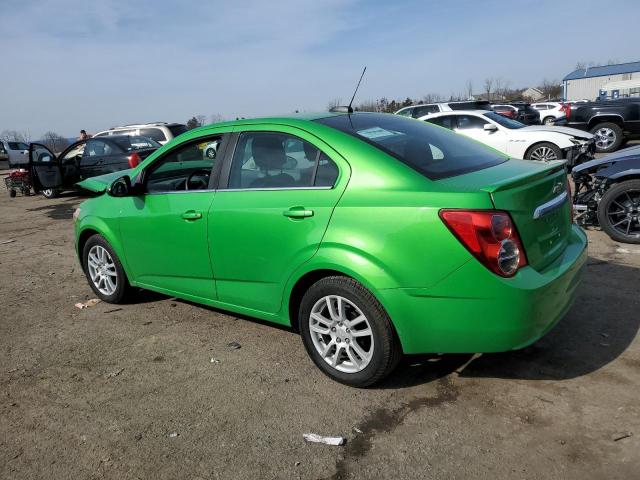 1G1JC5SGXF4118702 - 2015 CHEVROLET SONIC LT GREEN photo 2