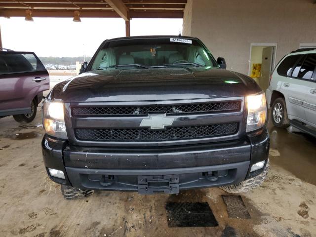 2GCEK13M271595162 - 2007 CHEVROLET SILVERADO K1500 CREW CAB BLACK photo 5