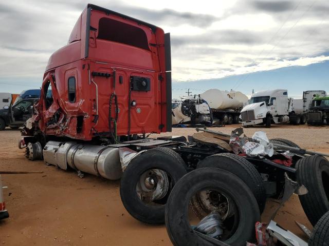 3AKJHHDV3LSMA7887 - 2020 FREIGHTLINER CASCADIA 1 RED photo 3