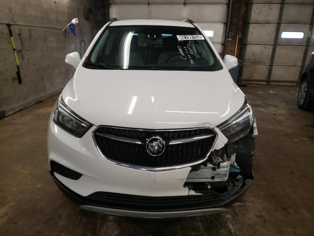 KL4CJASB8KB739746 - 2019 BUICK ENCORE PREFERRED WHITE photo 5