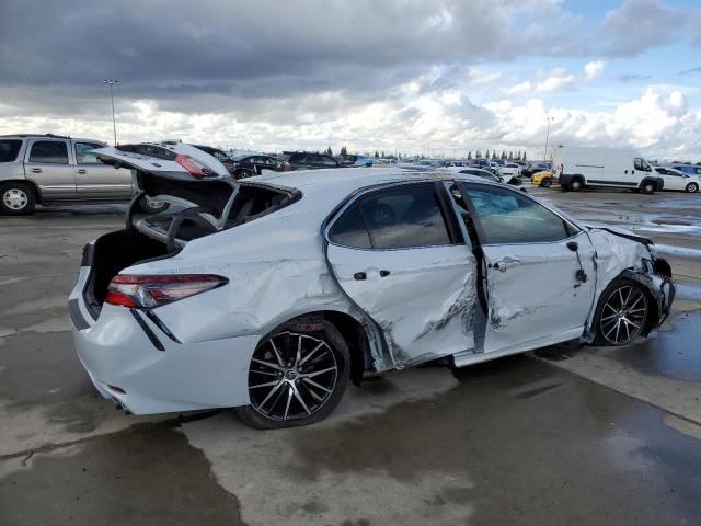 4T1T11AK1PU105015 - 2023 TOYOTA CAMRY SE NIGHT SHADE SILVER photo 3