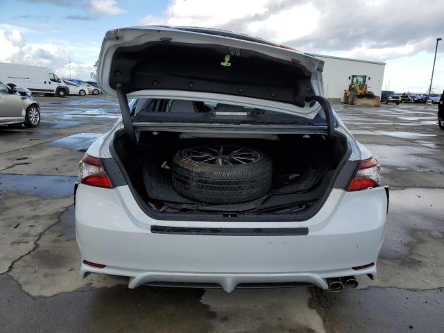 4T1T11AK1PU105015 - 2023 TOYOTA CAMRY SE NIGHT SHADE SILVER photo 6