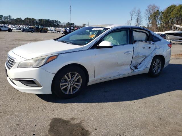 5NPE24AFXHH533174 - 2017 HYUNDAI SONATA SE WHITE photo 1