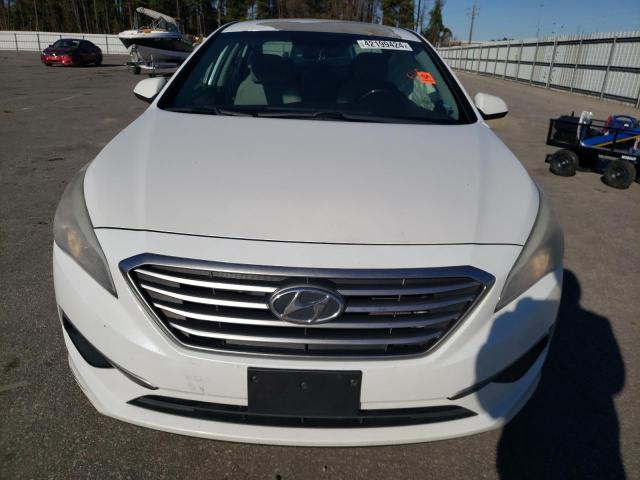 5NPE24AFXHH533174 - 2017 HYUNDAI SONATA SE WHITE photo 5