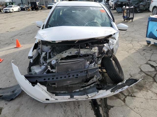 3N1CE2CP3HL368886 - 2017 NISSAN VERSA NOTE S WHITE photo 5