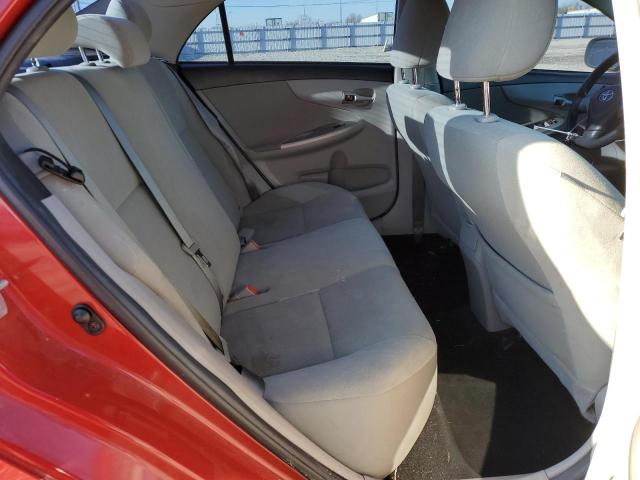 2T1BU4EE7DC977849 - 2013 TOYOTA COROLLA BASE RED photo 10