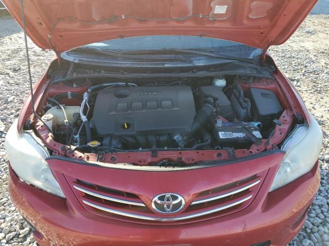 2T1BU4EE7DC977849 - 2013 TOYOTA COROLLA BASE RED photo 11