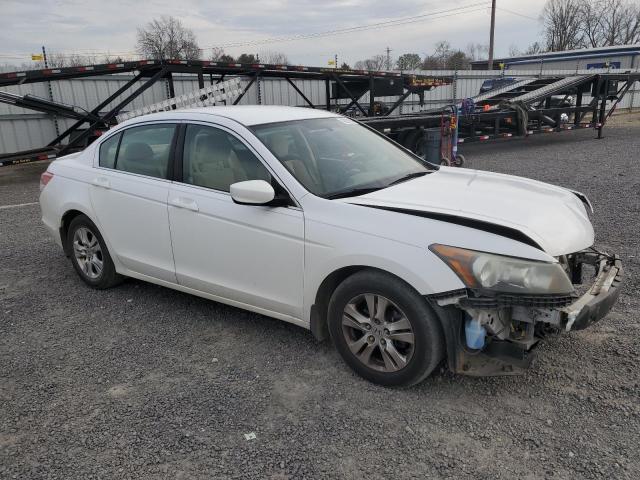 1HGCP2F49AA079406 - 2010 HONDA ACCORD LXP WHITE photo 4