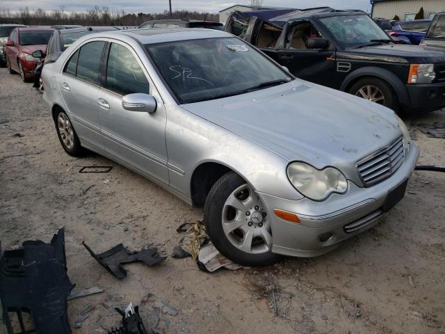 WDBRF54H26A853410 - 2006 MERCEDES-BENZ C 280 GRAY photo 4