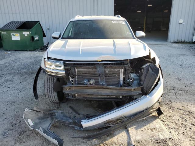 1V2DR2CA7KC582069 - 2019 VOLKSWAGEN ATLAS SE SILVER photo 5