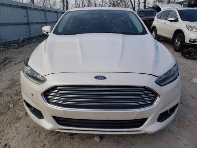 3FA6P0HR8DR247206 - 2013 FORD FUSION SE WHITE photo 5