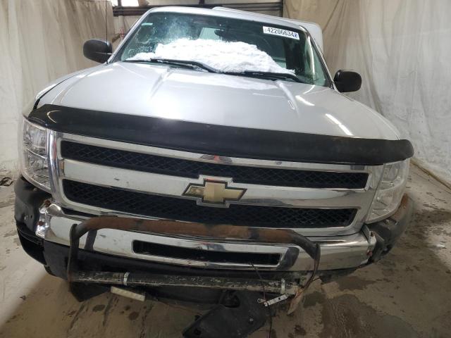 1GCNKPE00BZ283208 - 2011 CHEVROLET SILVERADO K1500 SILVER photo 5