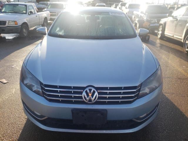 1VWBN7A39CC055543 - 2012 VOLKSWAGEN PASSAT SE BLUE photo 5