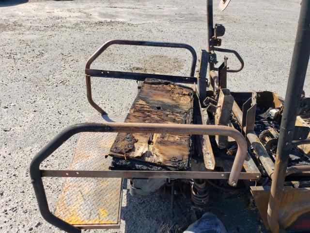 A8BBR0DDAD8010475 - 2013 GOLF CART BURN photo 6