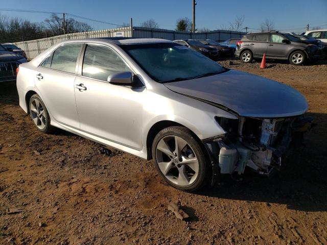 4T1BF1FK4EU733394 - 2014 TOYOTA CAMRY L SILVER photo 4