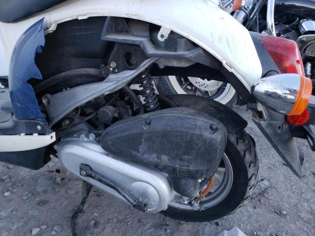 JH2AF60025K300986 - 2005 HONDA CHF50 WHITE photo 7