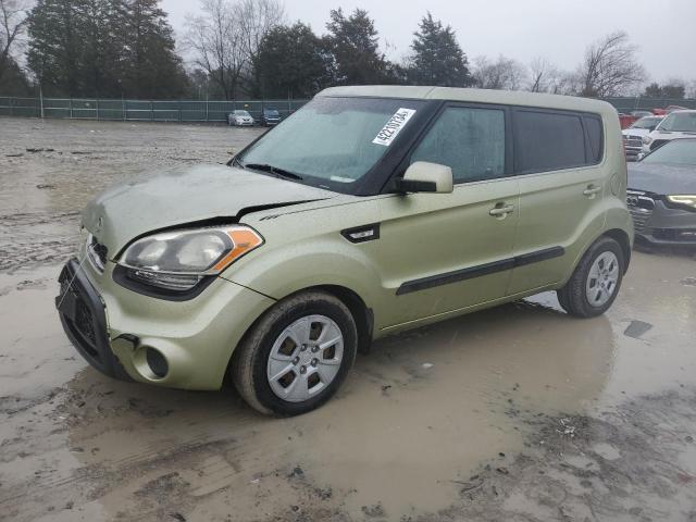 KNDJT2A5XD7544200 - 2013 KIA SOUL GREEN photo 1