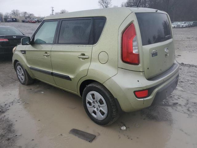 KNDJT2A5XD7544200 - 2013 KIA SOUL GREEN photo 2