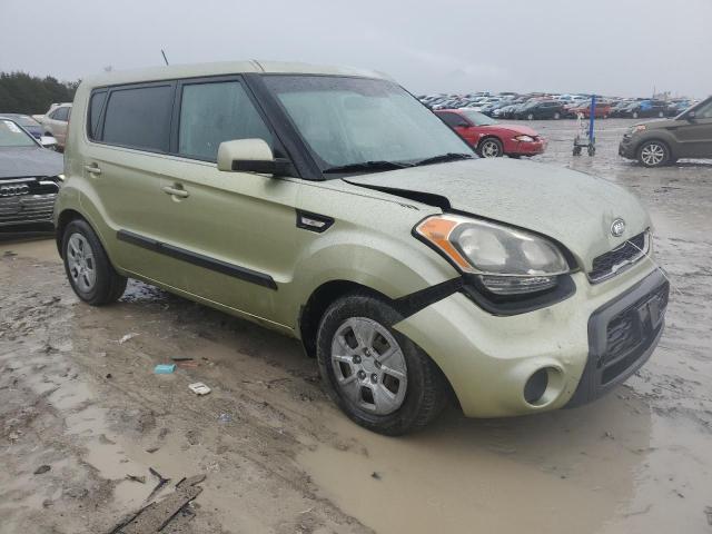 KNDJT2A5XD7544200 - 2013 KIA SOUL GREEN photo 4