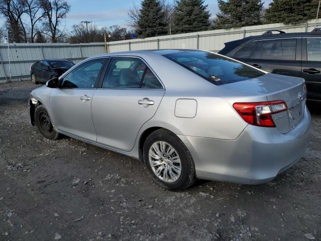 4T4BF1FK6ER426041 - 2014 TOYOTA CAMRY L SILVER photo 2