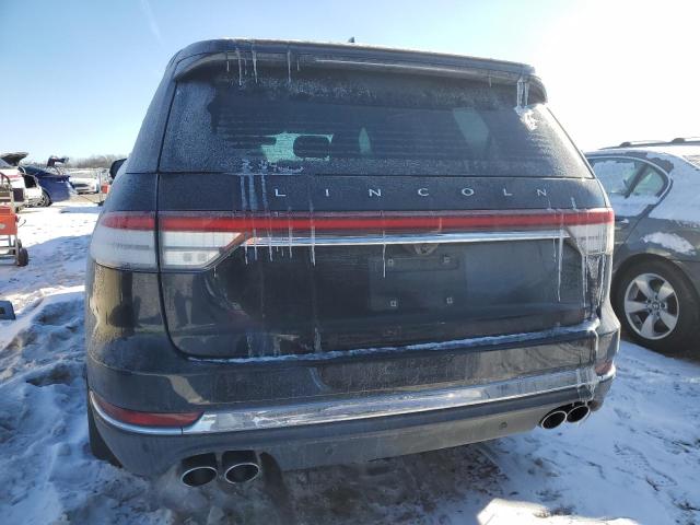 5LM5J0XC5NGL04340 - 2022 LINCOLN AVIATOR შავი ფოტო 6