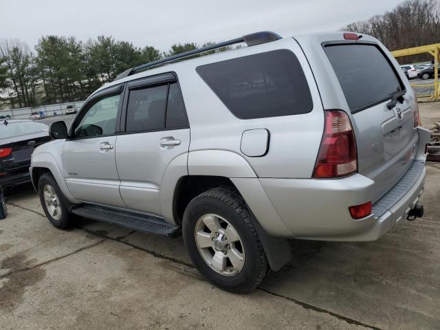 JTEBU14R440040773 - 2004 TOYOTA 4RUNNER SR5 SILVER photo 2