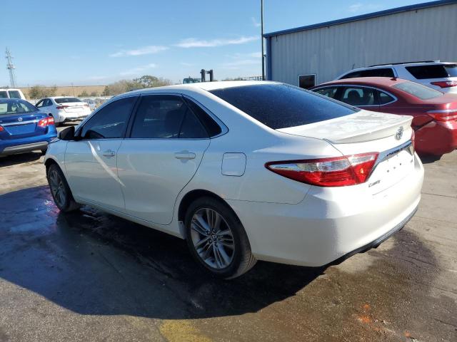 4T1BF1FK9GU263902 - 2016 TOYOTA CAMRY LE WHITE photo 2