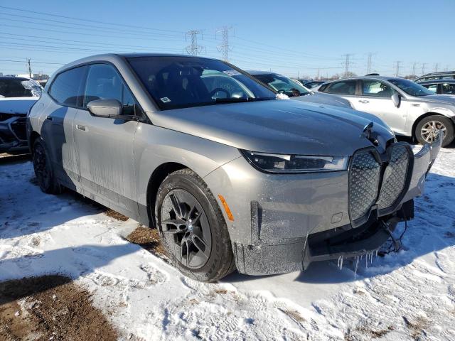 WB523CF02PCM48334 - 2023 BMW IX XDRIVE50 رمادي صورة 4