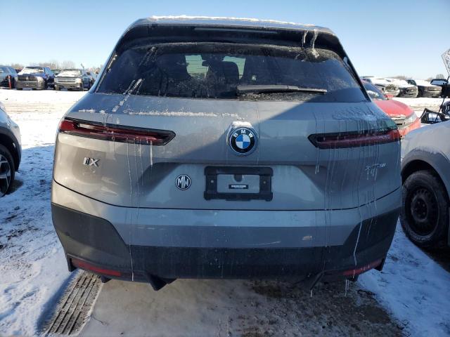 WB523CF02PCM48334 - 2023 BMW IX XDRIVE50 رمادي صورة 6
