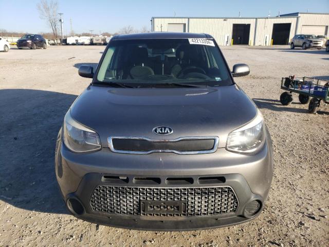 KNDJN2A28G7289048 - 2016 KIA SOUL GRAY photo 5