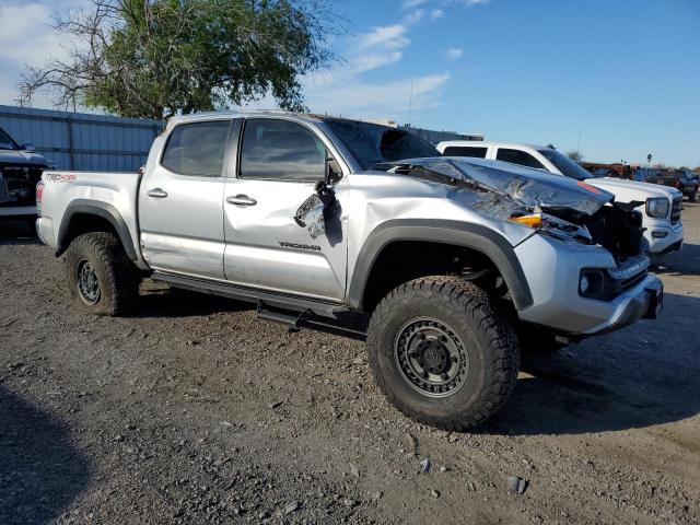 3TYCZ5AN8NT094681 - 2022 TOYOTA TACOMA DOUBLE CAB SILVER photo 4