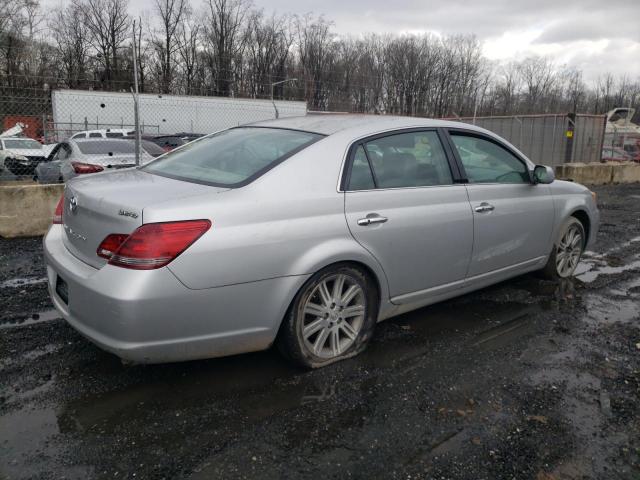 4T1BK36B38U285340 - 2008 TOYOTA AVALON XL GRAY photo 3