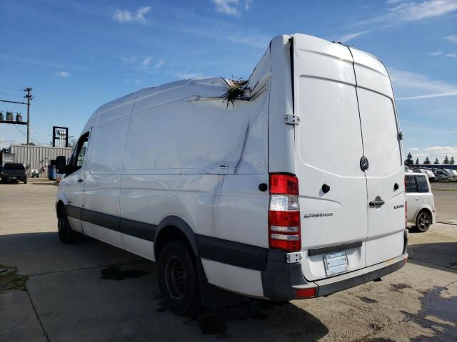 WD3PF4CC6E5926689 - 2014 MERCEDES-BENZ SPRINTER 3500 WHITE photo 2