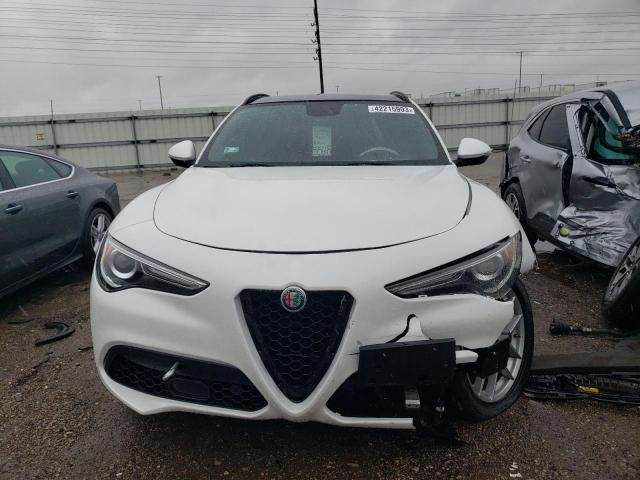 ZASFAKNN4J7B96032 - 2018 ALFA ROMEO STELVIO TI SPORT WHITE photo 5