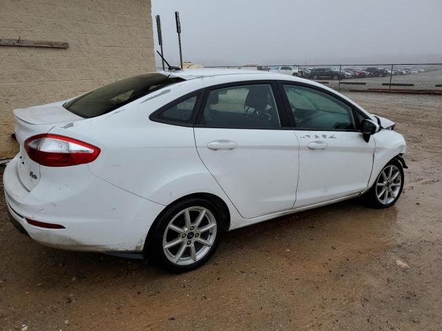 3FADP4BJ3KM138079 - 2019 FORD FIESTA SE WHITE photo 3