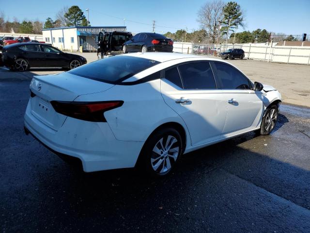 1N4BL4BVXLC139058 - 2020 NISSAN ALTIMA S WHITE photo 3