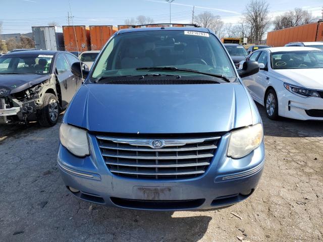 2A4GP64L77R316247 - 2007 CHRYSLER TOWN & COU LIMITED BLUE photo 5