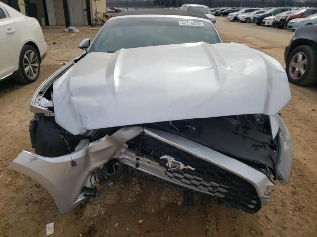 1FATP8EM1G5334723 - 2016 FORD MUSTANG SILVER photo 5