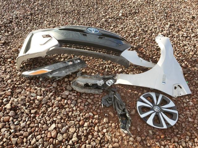 JTDKARFP0J3097716 - 2018 TOYOTA PRIUS PRIM Bej foto 12