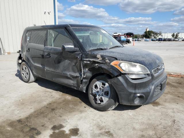 KNDJT2A50C7745232 - 2012 KIA SOUL BLACK photo 4