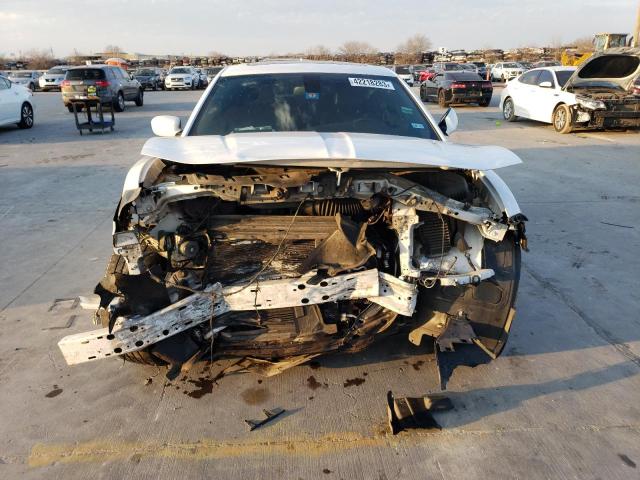 2C3CDXHG8GH163386 - 2016 DODGE CHARGER SXT WHITE photo 5