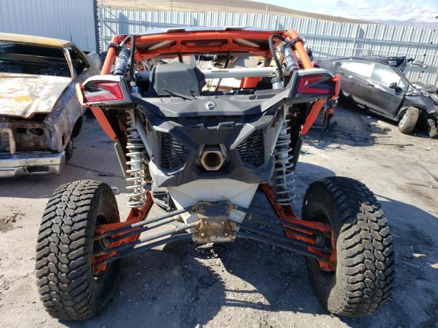 3JBVVAV47MK002385 - 2021 CAN-AM MAVERICK X RC TURBO RR TWO TONE photo 6