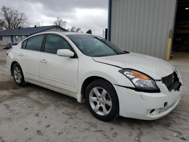 1N4AL21E08C240473 - 2008 NISSAN ALTIMA 2.5 WHITE photo 4