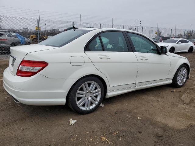 WDDGF54X59F203130 - 2009 MERCEDES-BENZ C 300 WHITE photo 3