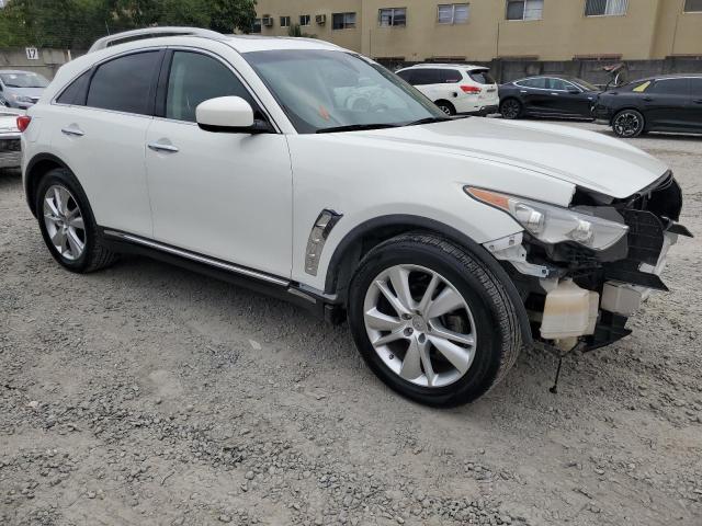 JN8CS1MU1FM381809 - 2015 INFINITI QX70 WHITE photo 4